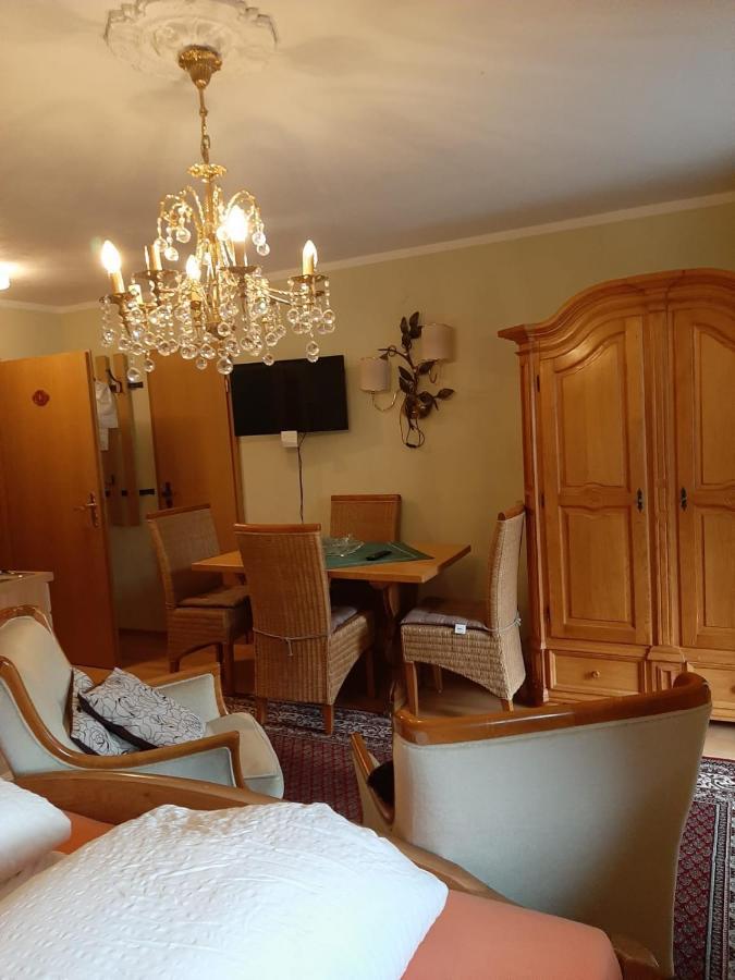 Gaestehaus Taubensee Hotel Oberwoessen Bagian luar foto