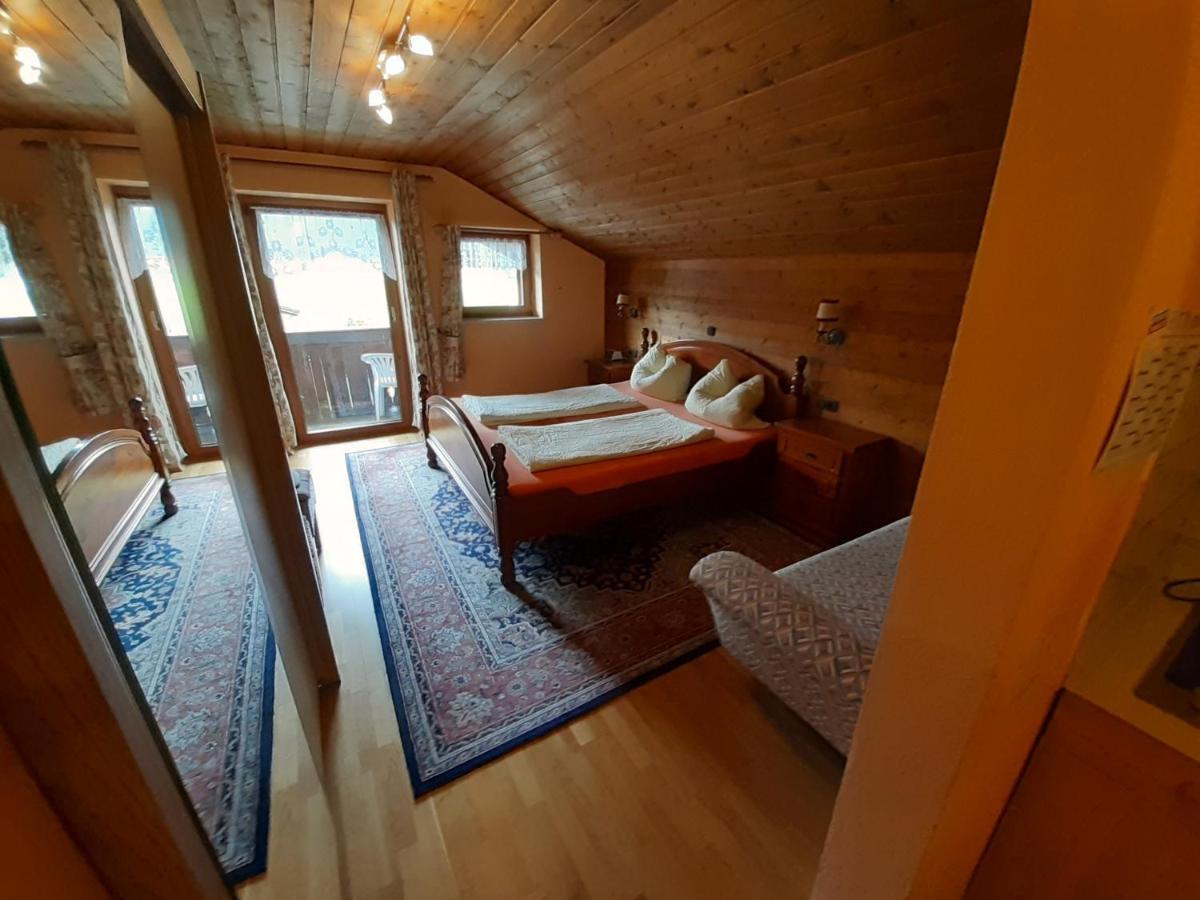 Gaestehaus Taubensee Hotel Oberwoessen Bagian luar foto